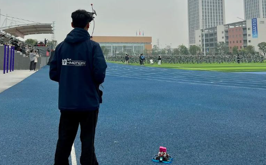 高中學校穿越機航拍精彩視覺呈現-深圳映畫傳媒公司